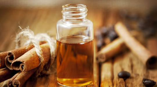 Cinnamon Oil Benefits and Uses
