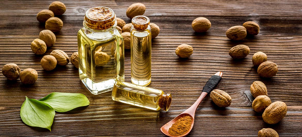 The Dual Delight Nutmeg & Mace Twin Spices from one source